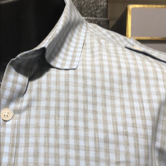 Button down shirt - Picture 2 of 2